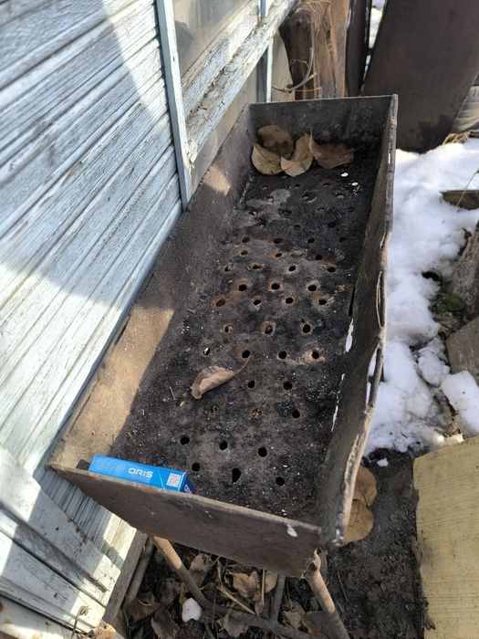 Мангал по 7000 .