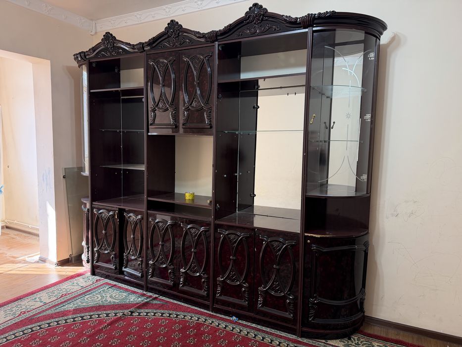 Stenka sotiladi holati yaxshi srochna