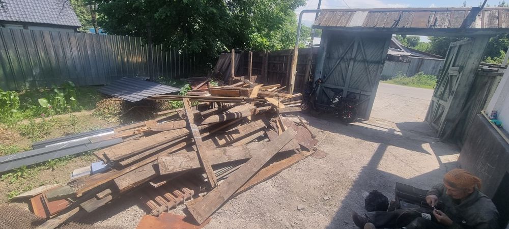 Дрова бесплатно,самовывоз