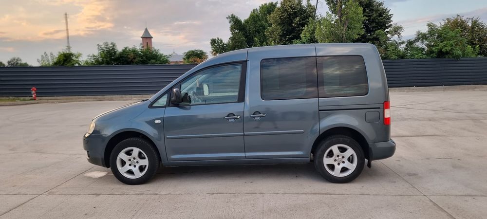 VOLKSWAGEN Caddy 2006 — imagine 2