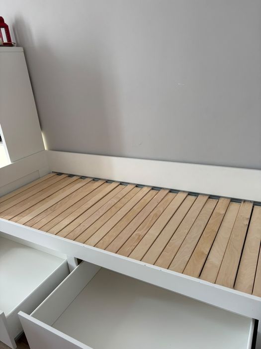 Продам детский кровать ikea в хорошем состояний