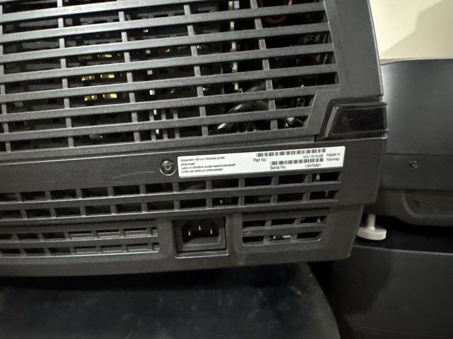 Проектор  Barco F35 projectiondesign
