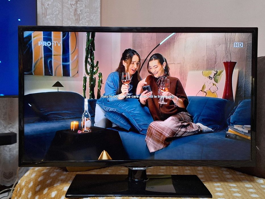 Televizor Samsung 81 cm (32 inch) UE32F5000AW - FULL HD