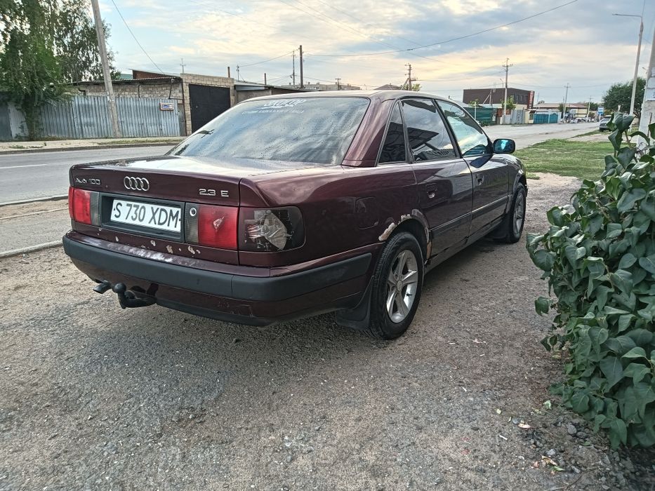 Продам Ауди 100 с4