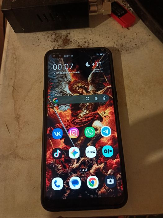 Продам телефон OPPO Reno 4 lite.