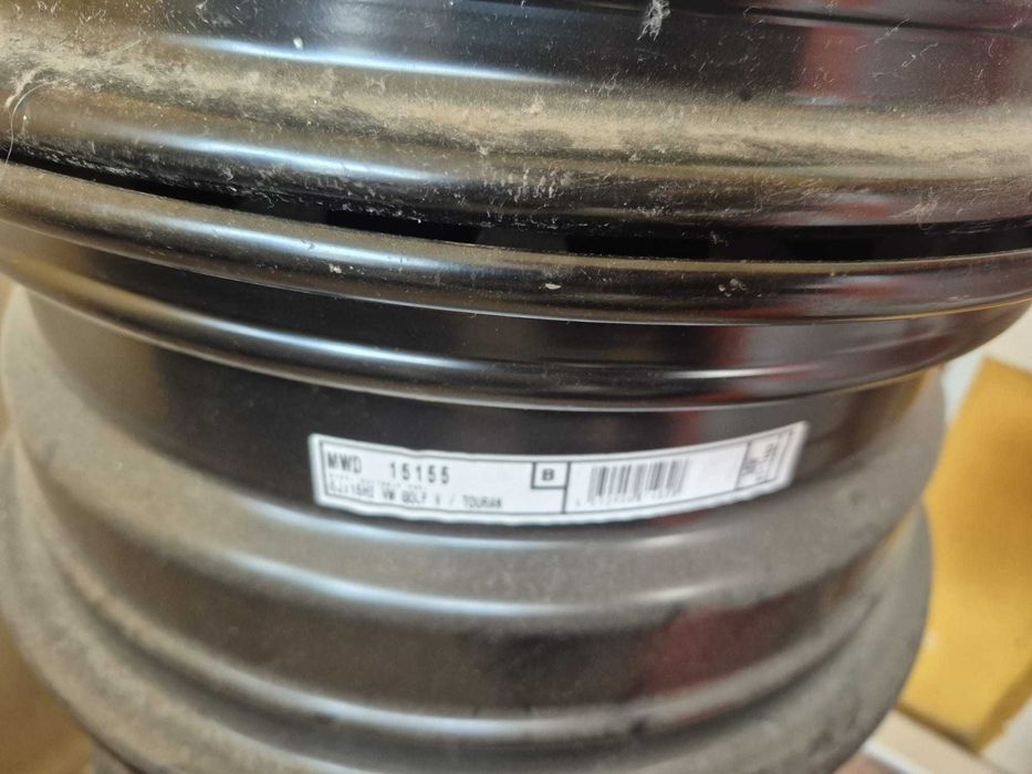 Jante NOI ALCAR 5x112 Golf  5,6, Oktavia Seat Leon R15