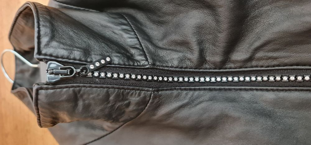 Яке-от естествена кожа