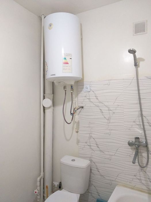 Арендандага бераман студент кизларга  адрес вогзал 6 хаммом