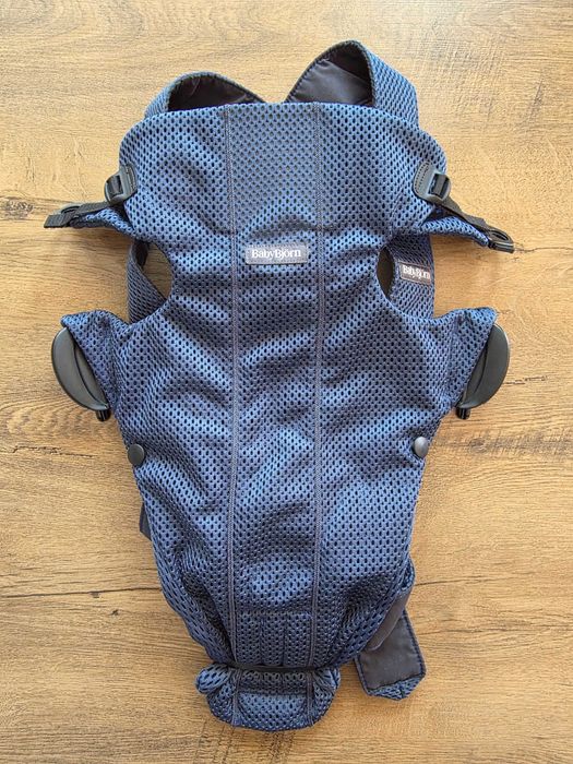 BabyBjörn Бебешко кенгуру Mini, Mesh 3D, Navy Blue