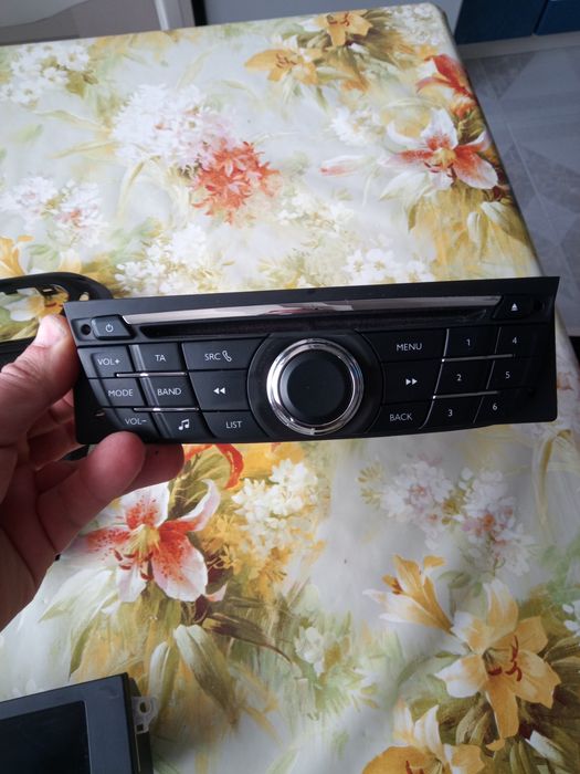 Оригинален касетофон за Peugeot