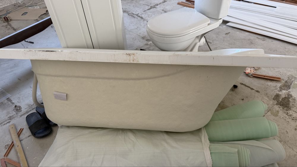 Продам ванну срочно