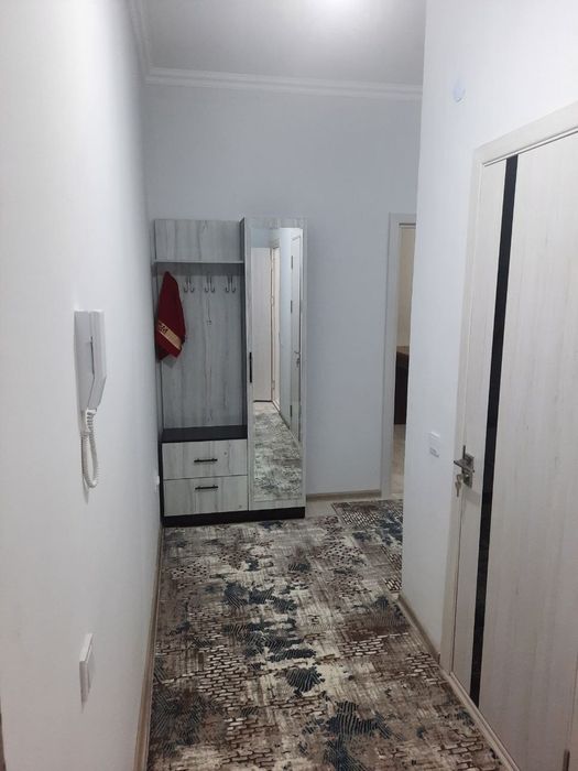 Корзинка олдида Янги курилган Дом.