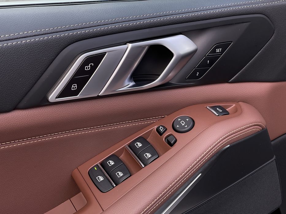 Продам автомобиль BMW X5