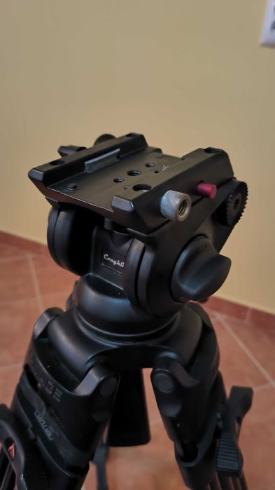 Trepied video professional