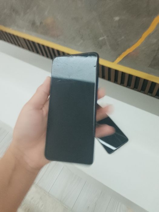 Телефоны на запчасти сатылады