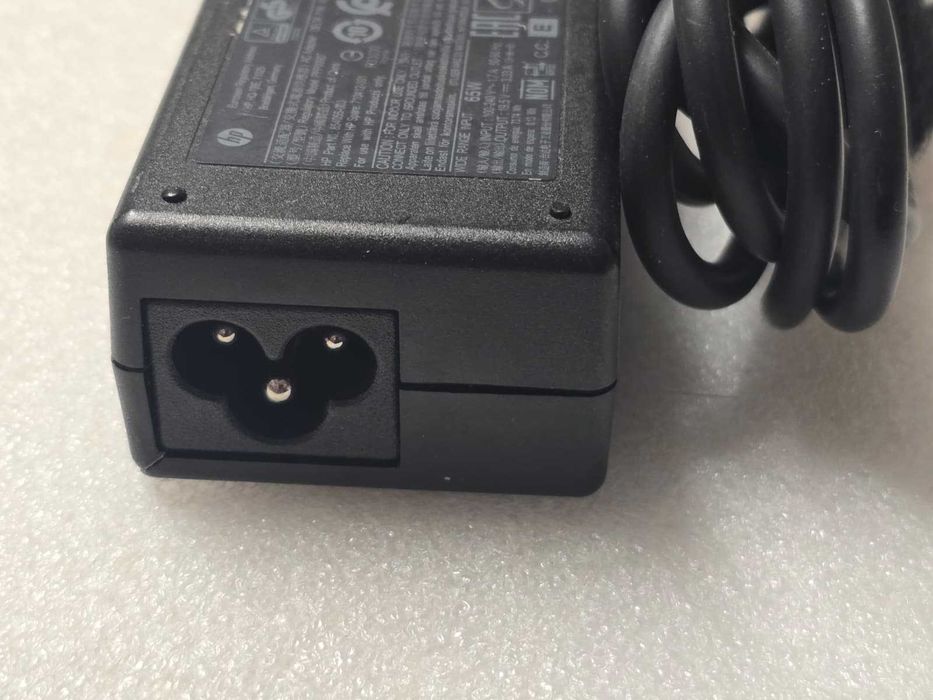 Incarcator laptop HP19.5V 3.33A 65W mufa: 4.5x3.0mm ADP-65HB HC