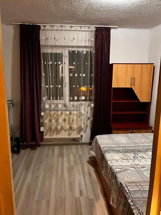 Proprietar / Inchiriez Garsoniera