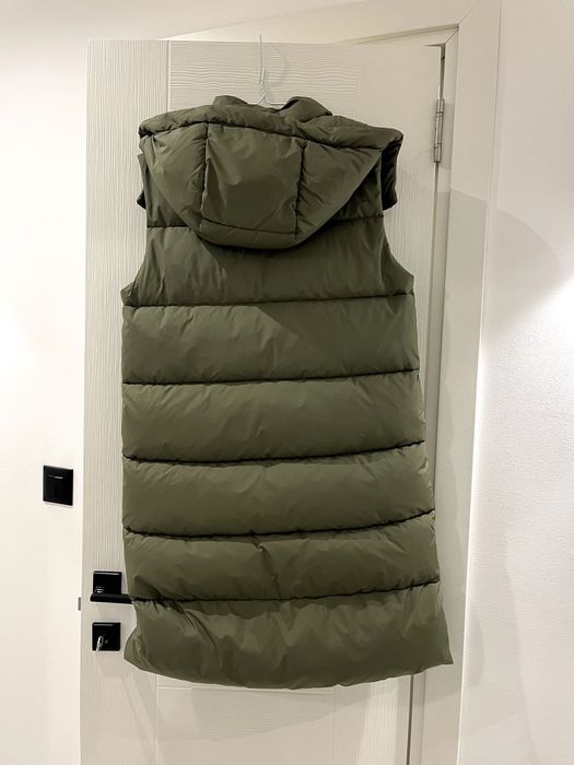 Елек марка Mango - плътен, дължина до коляното, и водоустойчив