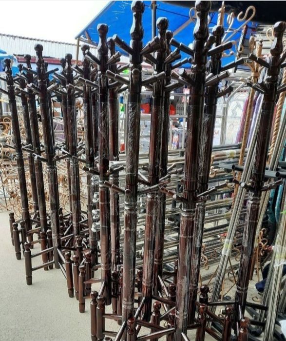 Veshalka stoyka
Sotiladi.sifti alo yogoch baquvat
Sifat100% laklariyam