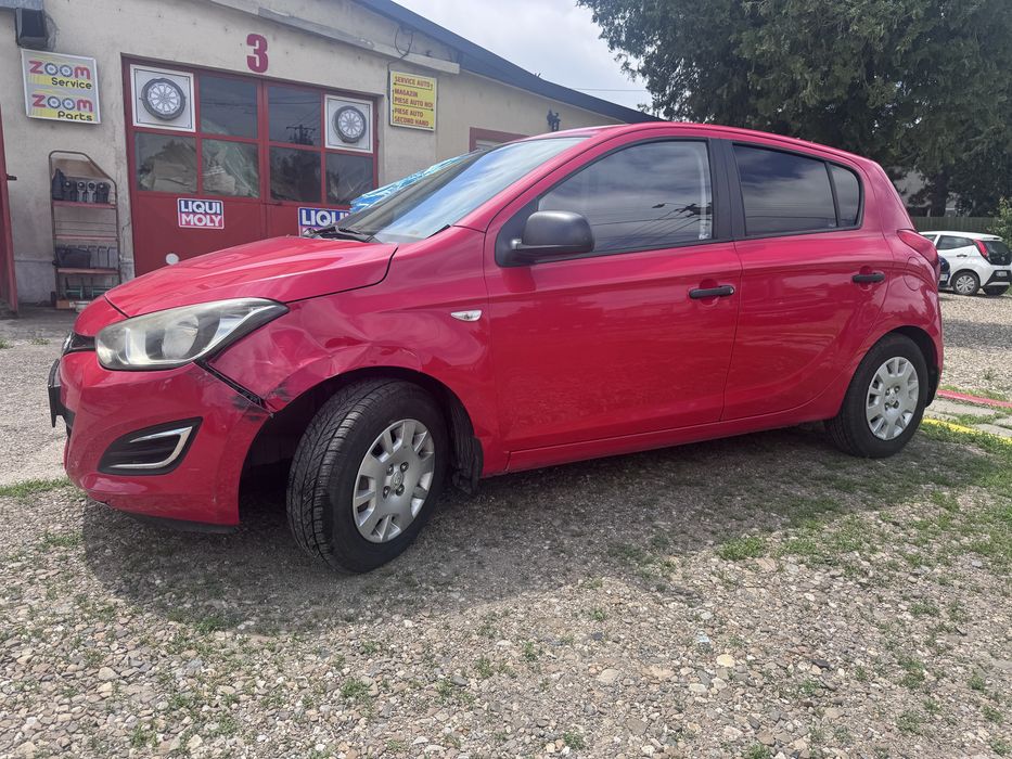 Fata completa capota aripa far stanga dreapta trager armatura intaritura radiatoare Hyundai i20 facelift 2009-2014