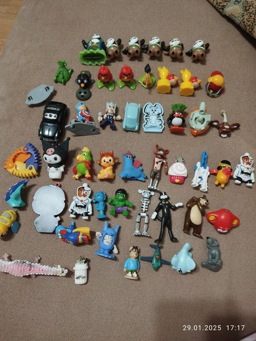 игрушки из киндера