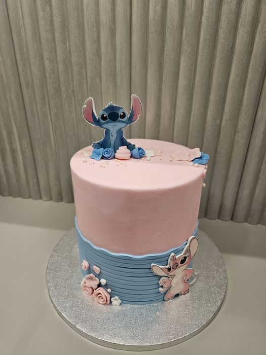 Macheta tort Stitch