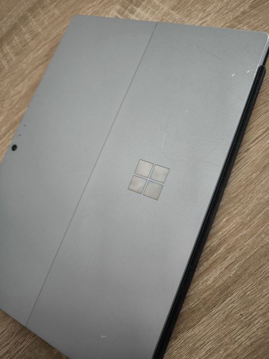 Microsoft Surface Pro 5 4/128GB