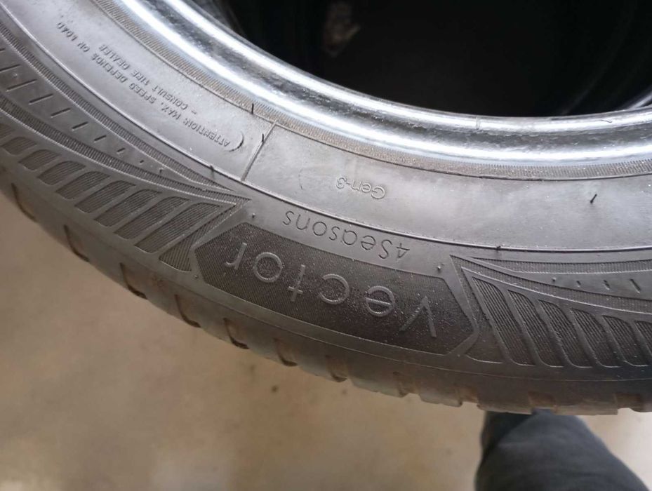 235 55 17 всесезонни гуми goodyear