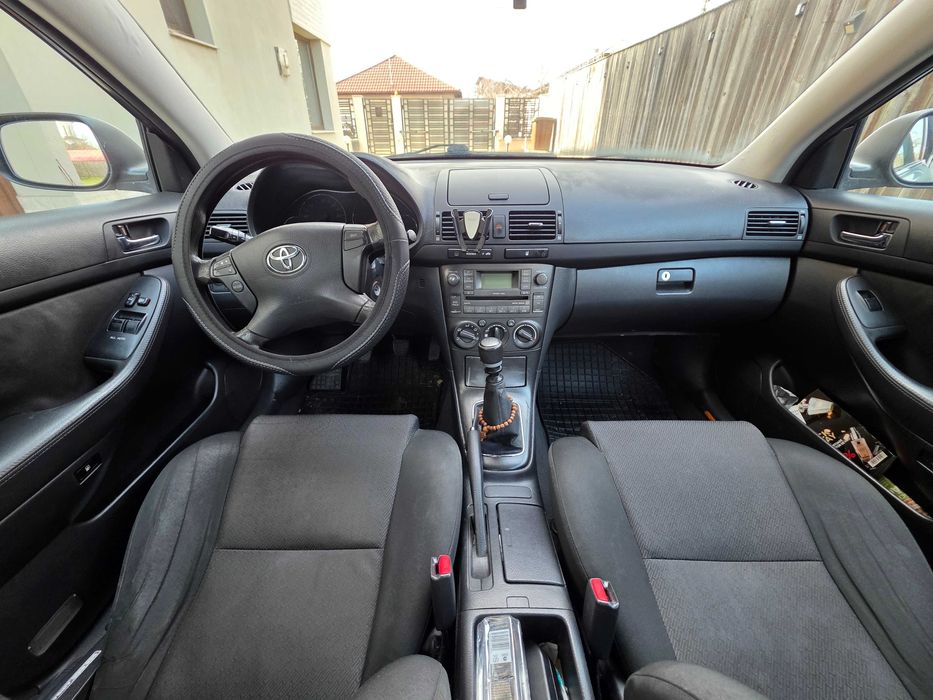 Toyota Avensis 2.0 D - 2007