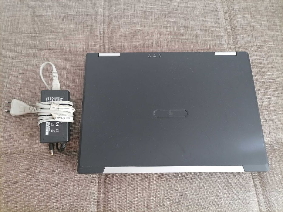 3 лаптопа ( Acer, Dell )