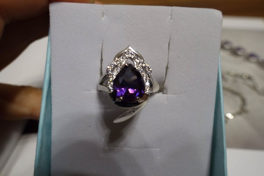 Комплект декоративна бижутерия