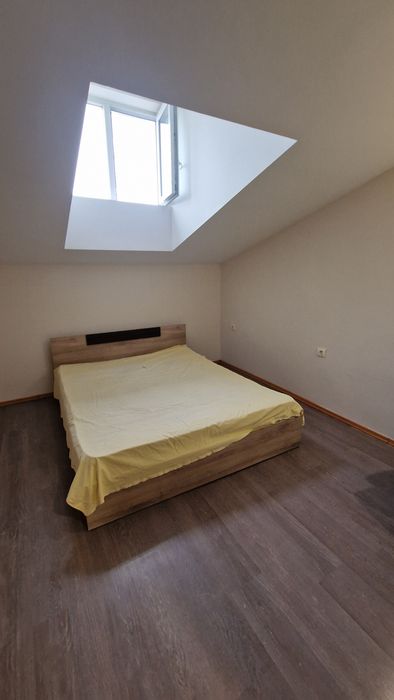 Дава се под наем Двустаен апартамент в Мездра - 30 кв.м за 200 € - Снимка #3