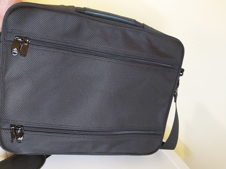 Geanta laptop adidas. documente