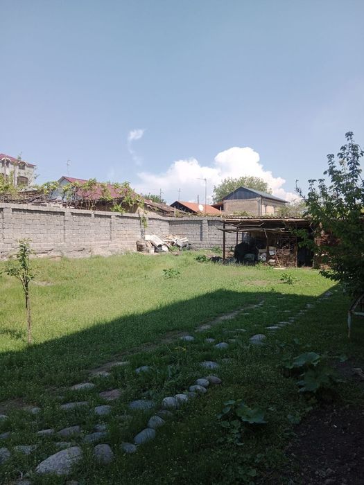 Продается земленно участок в городе Чирчик