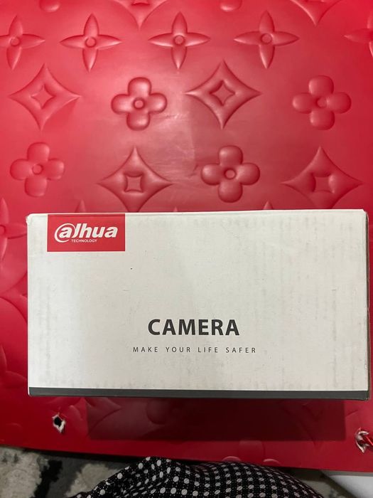 Камера срочно сотилади