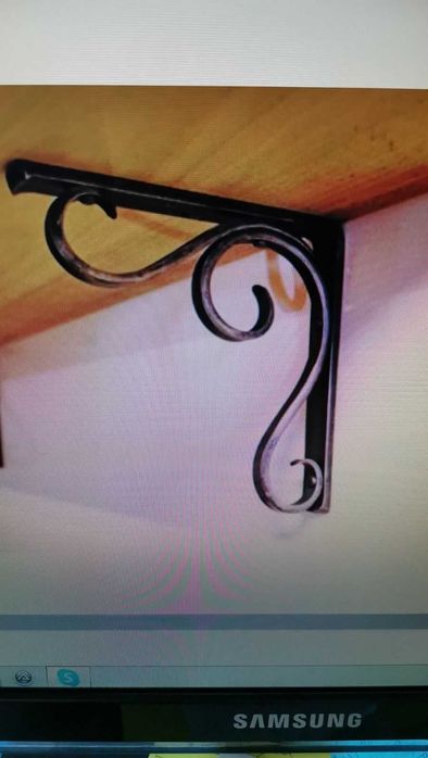 Конзоли , рафтодържачи и ъгли за рафтове и етажерки от ковано желязо