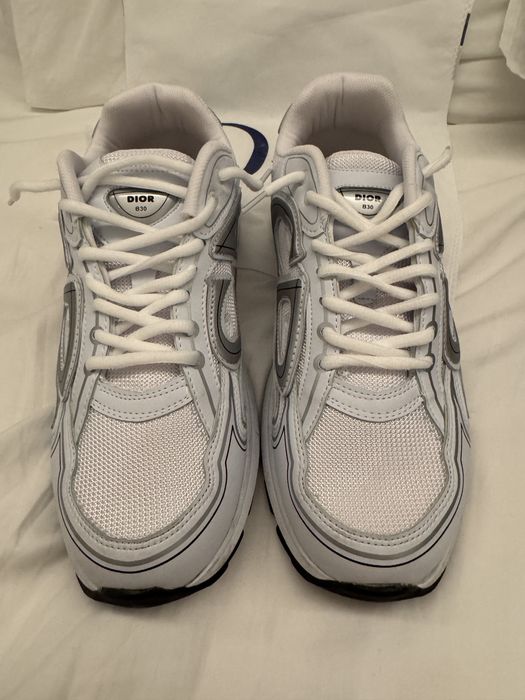 Adidași Dior B30