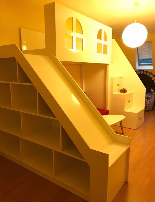 Двойно Детско легло с матраци, пързалка, шкафове и рафтчета