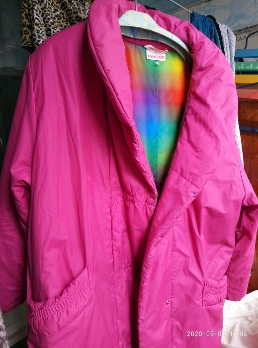 Продам плащ-пуховик женский