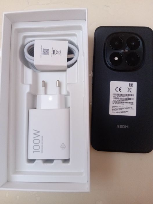 Продам REDMI NOTE 15 PRO+.