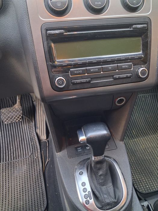 Volkswagen Touran 2.0 cutie automata 170 CP