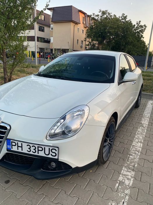 Alfa Romeo Giulietta 2012 diesel, 7.087 € — imagine 2