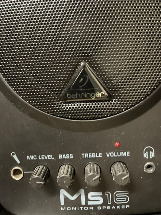 Set Boxe/ Monitoare M16 Behringer  - 200ron