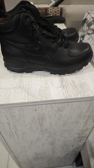 Маратонки NIKE 44