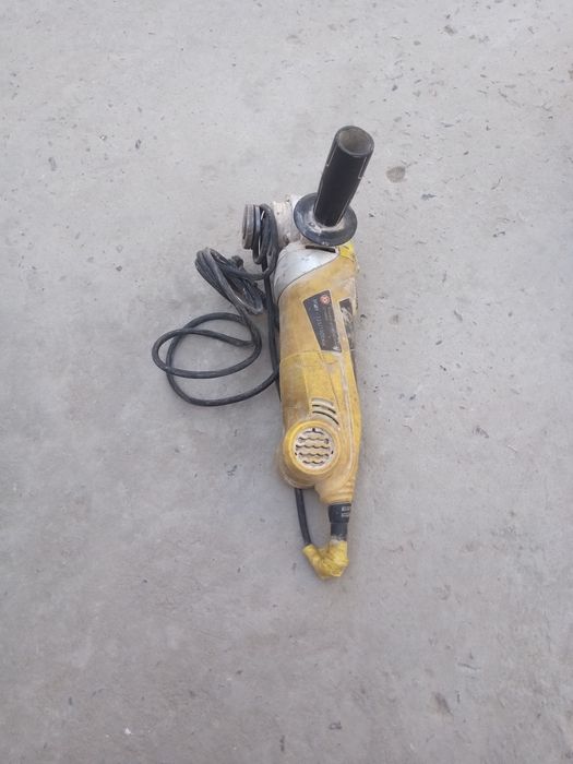 Продам 2 болгарки.