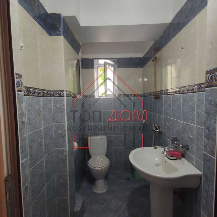 Продава се Тристаен апартамент в Варна, Център - 92 кв.м за 2490 €/кв.м - Снимка #8