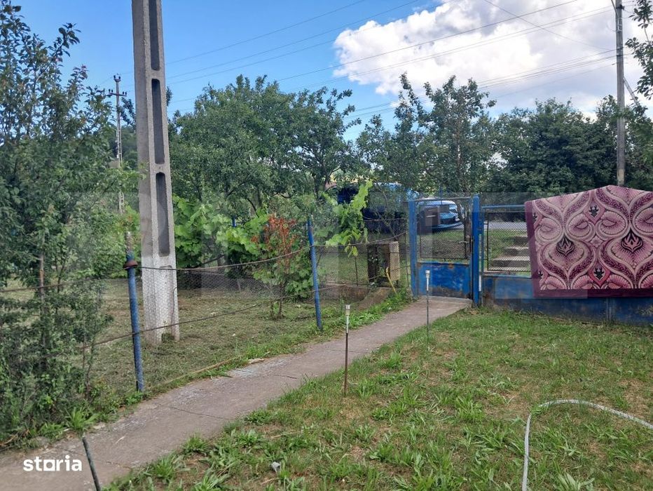 Casa individuala, 70 mp, zona Sarmasu
