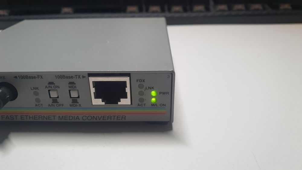 PACHET 2x Convertoare Media Allied Telesis AT-MC101XL 100TX/100FX (ST