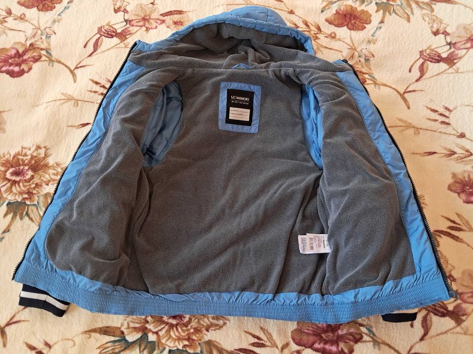 Детско зимно яке LC Waikiki за момче - 9-10