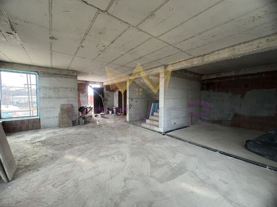Продава се Къща в Варна, м-т Траката - 208 кв.м за 1030 €/кв.м - Снимка #5